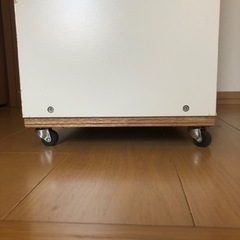 本棚　ラック　収納　キャスター付きの画像