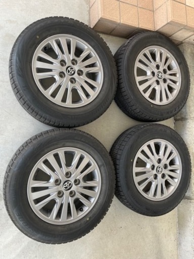 売れました。値下げしました！195/65R15 VRX2 ホイール付き4本セット