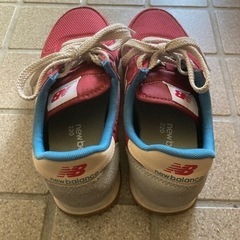 スニーカーニューバランス