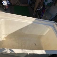 古いシステムバス 水溜用に