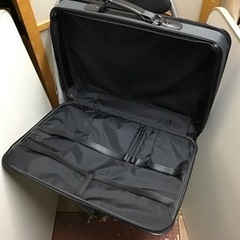 新品未使用　ビジネスバック　グレー系の画像