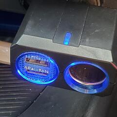 シガーソケット　USB　商品説明必読！の画像