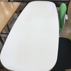 ★ジモティ割あり★  デスク クリーム色 H70×W120×D5...