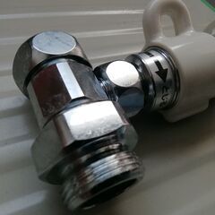 パナソニック食洗器　分岐水栓の画像