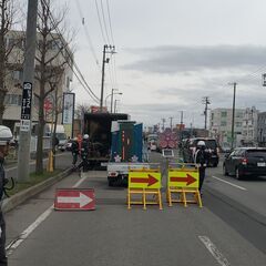 札幌市内の交通誘導スタッフの画像