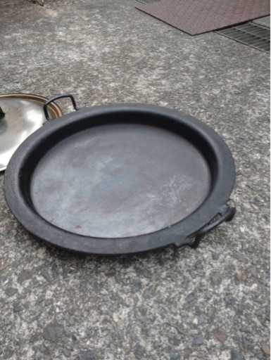 業務用　餃子鍋　蓋付き