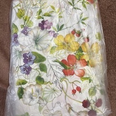 ベッドカバー　フリークロス　ソファカバー　花柄　ZARA HOME