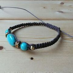 天然石（ターコイズ）のマクラメブレスレットの画像