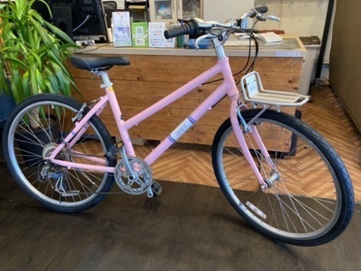 新春SALE！防犯登録料　無料！【SALE！giant SUITTO W 前後タイヤ・チューブ新品！】7速　26インチマウンテンバイク　ピンク