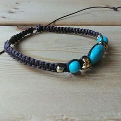天然石（ターコイズ）のマクラメブレスレットの画像