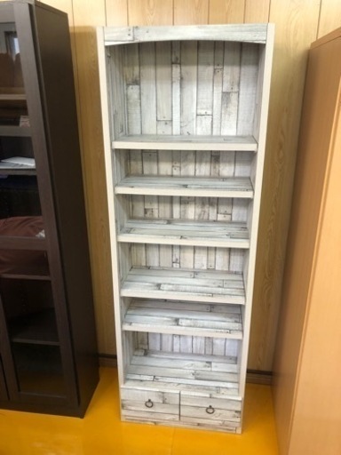 【リサイクルサービス八光】幅60.7㎝　ホワイト　アンティーク風　木目調フリーラック　収納付き