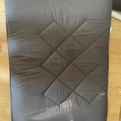 敷き布団譲ります