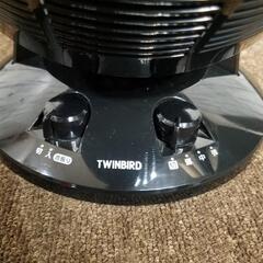 【美品】TWINBIRD 3Dサーキュレーター KJ-D997B BLACK
の画像