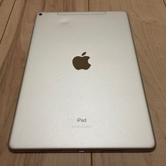 【週末値下げ！！】iPad Air 第3世代　2019年 64GB au版 シルバー 本体のみ MV0E2J/Aの画像