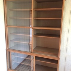【0円】木製食器棚　【現地引取希望】