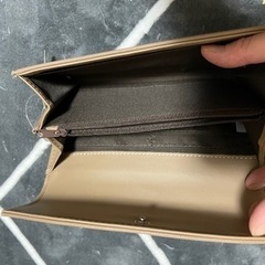 再出品　募集停止　ベージュ　長財布の画像