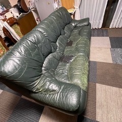【10月2日まで】ソファー大/中　２個あります