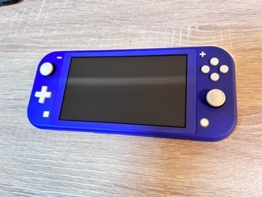 『受け渡し先確定』Nintendo Switch Lite ブルー美品