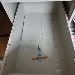 ファイリングキャビネット オフィス家具の画像