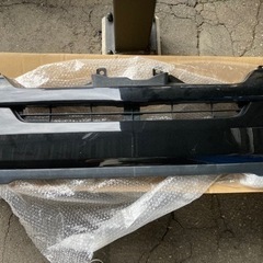 ハイエース 社外 フロントグリル used 4型 ブラック