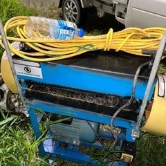 電線皮剥き機