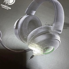 【ほぼ未使用】Razer 黒ヘッドセット売ります