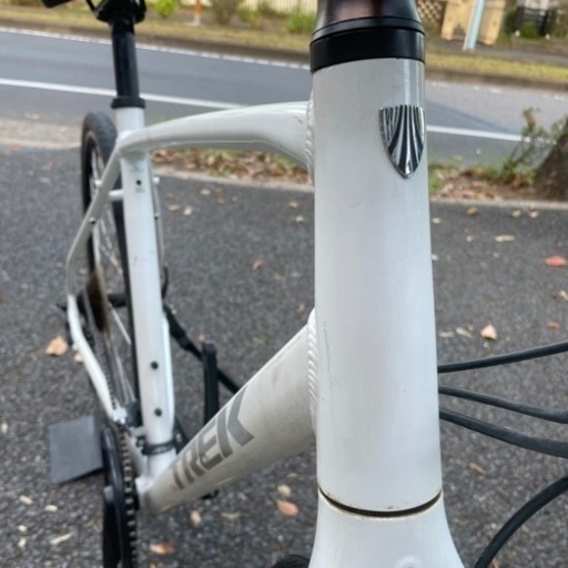 クロスバイク FX3 身長175-186cm トレック 定価9万円 2020