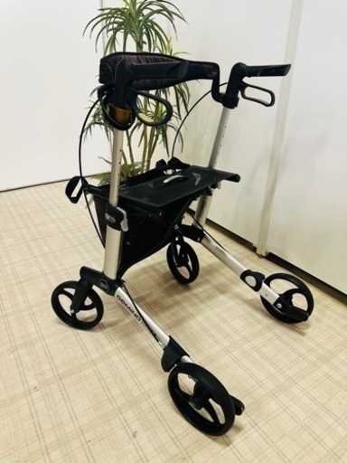 ♥️ handicare GEMINO.30 M 歩行車 歩行器♥️