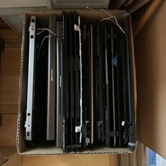 （売約済）完全ジャンクノートPC部品無料で差し上げます。段ボール...