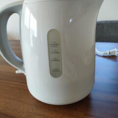 取引中★美品★電気ケトル　電気ポット