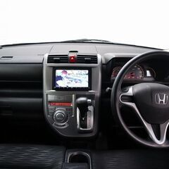 【乗り心地が良く使い勝手の良い車！！】　収納も多く出来るのでオス...