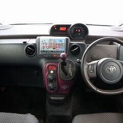 【走行性能や静寂性が高い車！！】　車内も広いので荷物を多く載せれます。の画像