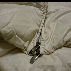 DUVETICA ダウンジャケット 白の画像