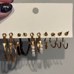 ピアス  9個セットの画像