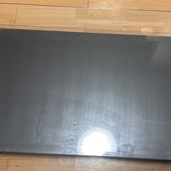 ガラステーブルの画像