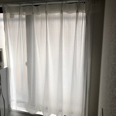 レースカーテン　２枚
