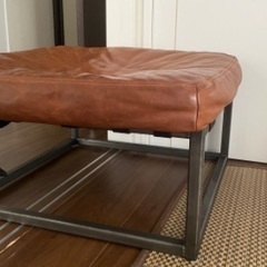 値下不可【ACME FURNITURE】本革×アイアン　オットマンの画像