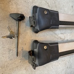 【値下げ】THULE スーリー WingBar Edge/ウイングバーエッジ フット＋バー2本セット 長さ78cm シルバー 9582 の画像
