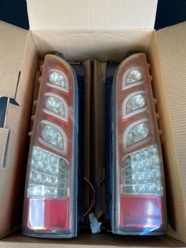 200系ハイエースのテール