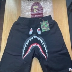 ⭐︎激レア　BAPE シャーク　アベイシングエイプ　ハーフパンツ...