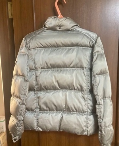 PRADA ダウン　