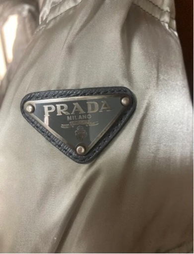 PRADA ダウン