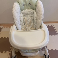 コンビ　ハイローチェアの画像