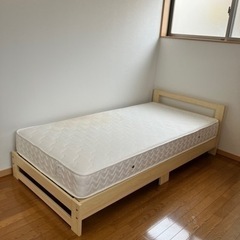 シングルベッド