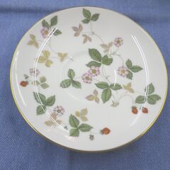 ① WEDGWOOD ワイルドストロベリー ティーカップ&ソーサー ピオニー ウェッジウッド WILD STRAWBERRY 札幌 西岡店の画像