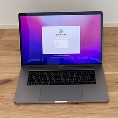 MacBook Pro 15インチ タッチバー Core i7 / 16GB