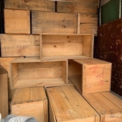 青森りんご🍎箱　大量販売可能 ！卸販売可。の画像