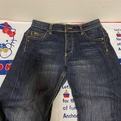 BERIKジーンズの画像