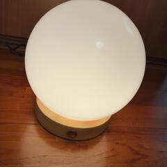 インテリア　電球の画像