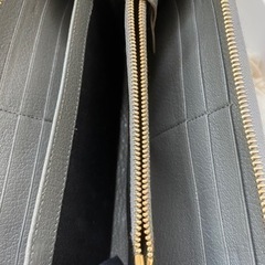 バレンシアガ　長財布の画像